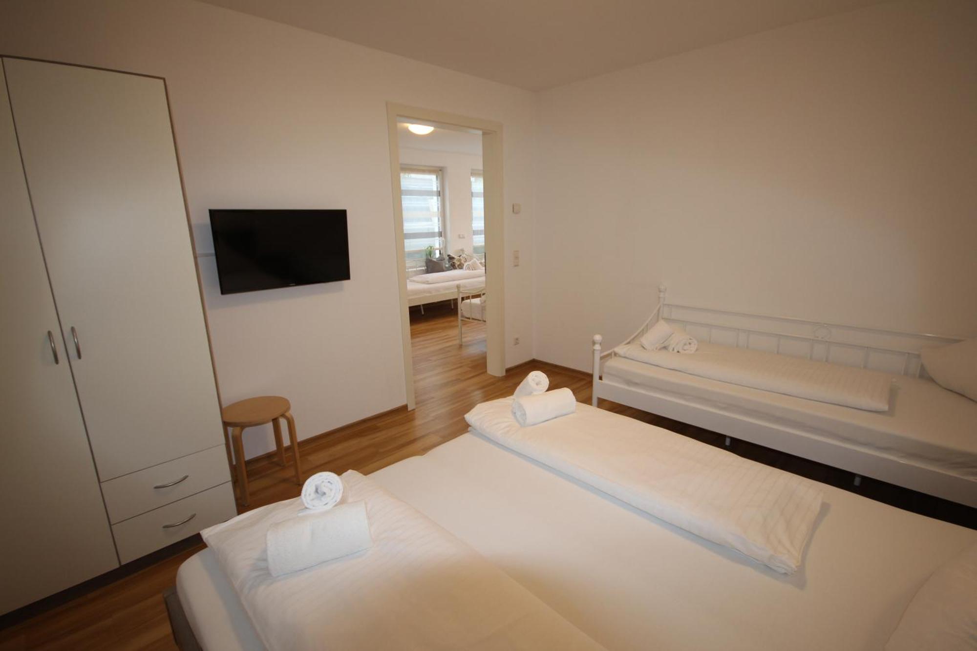 Kern Apartments روست المظهر الخارجي الصورة