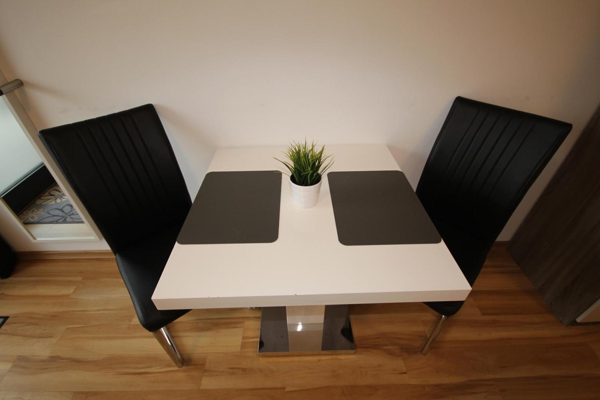 Kern Apartments روست المظهر الخارجي الصورة