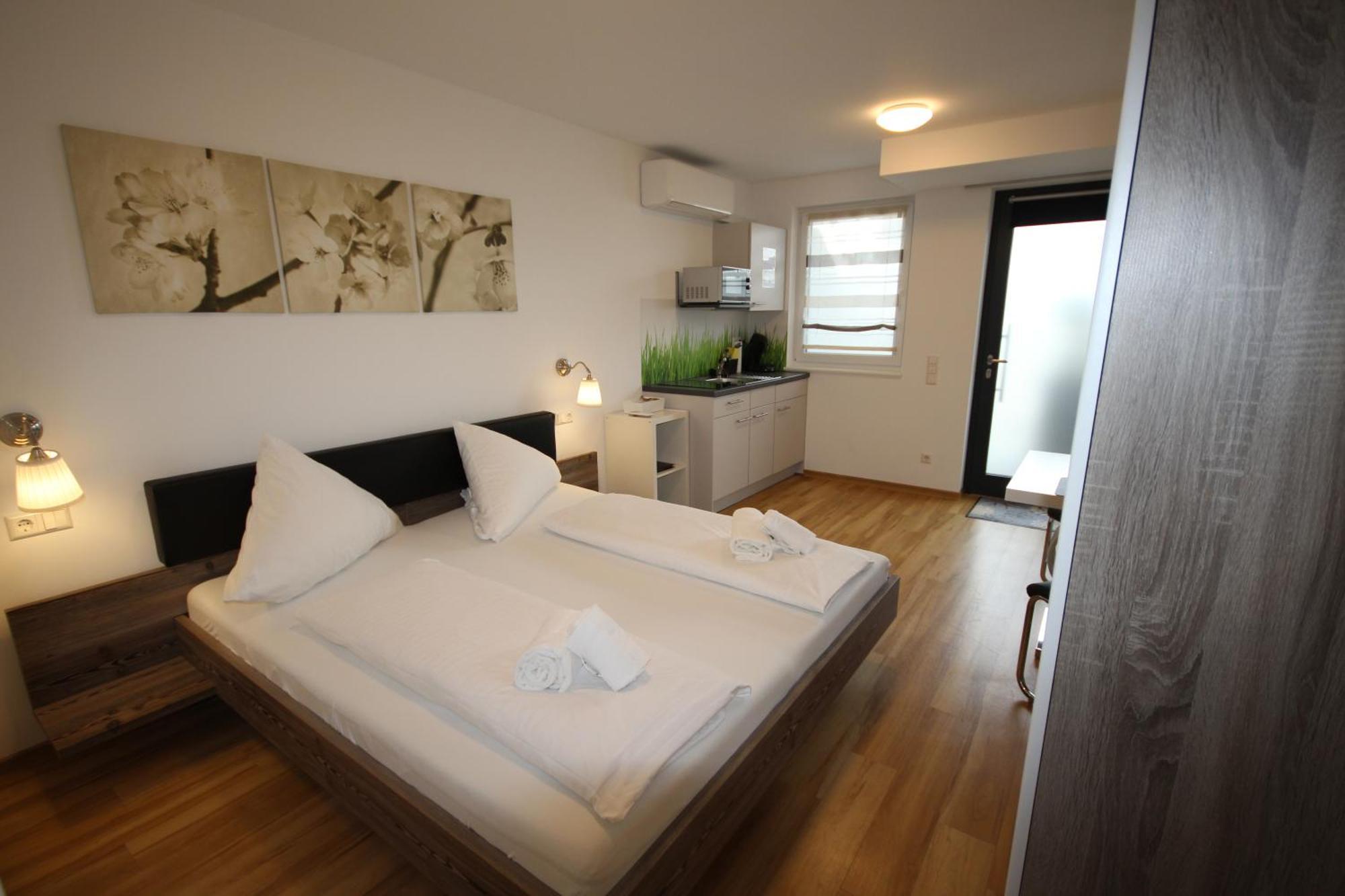Kern Apartments روست المظهر الخارجي الصورة
