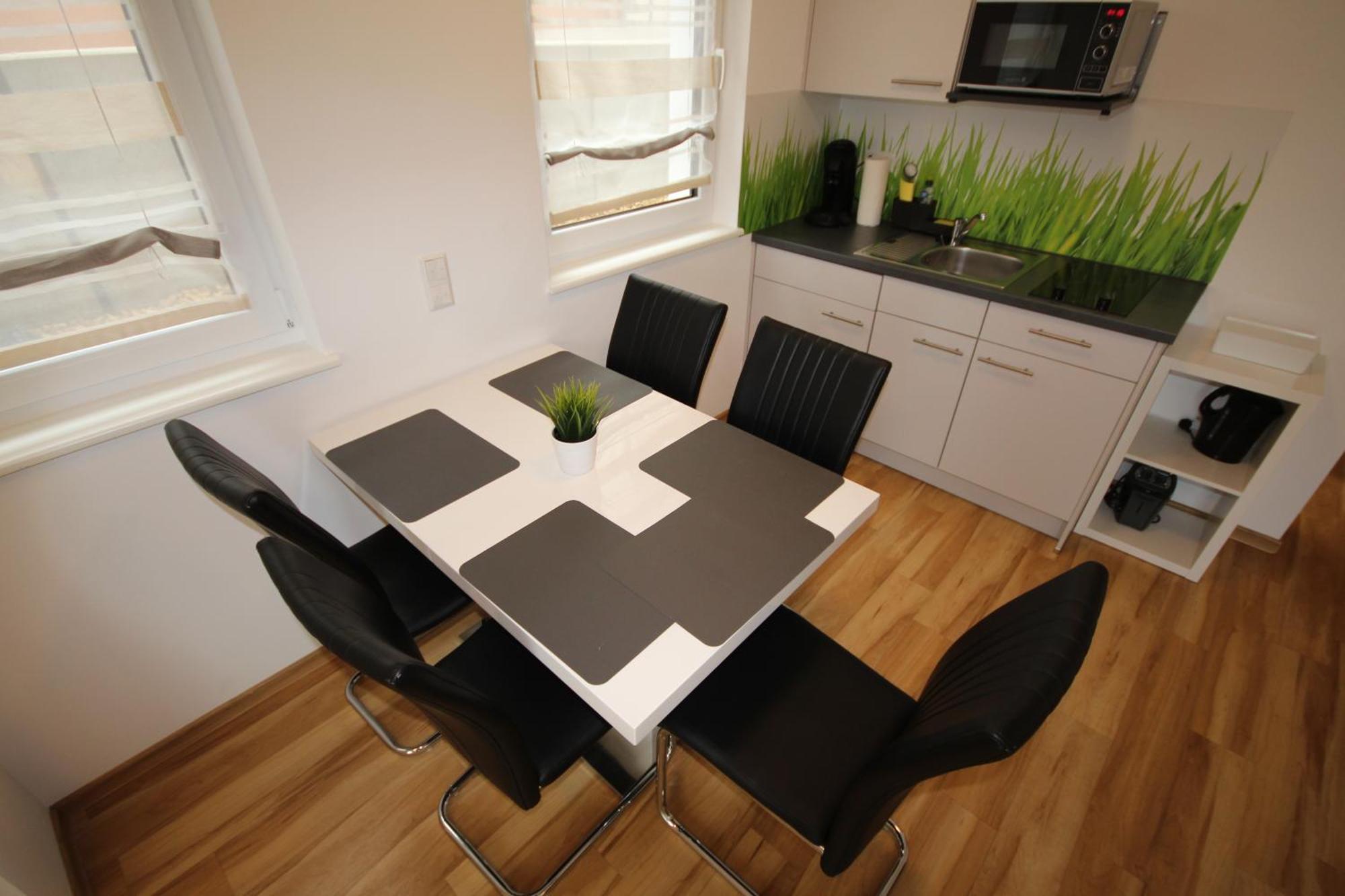 Kern Apartments روست المظهر الخارجي الصورة
