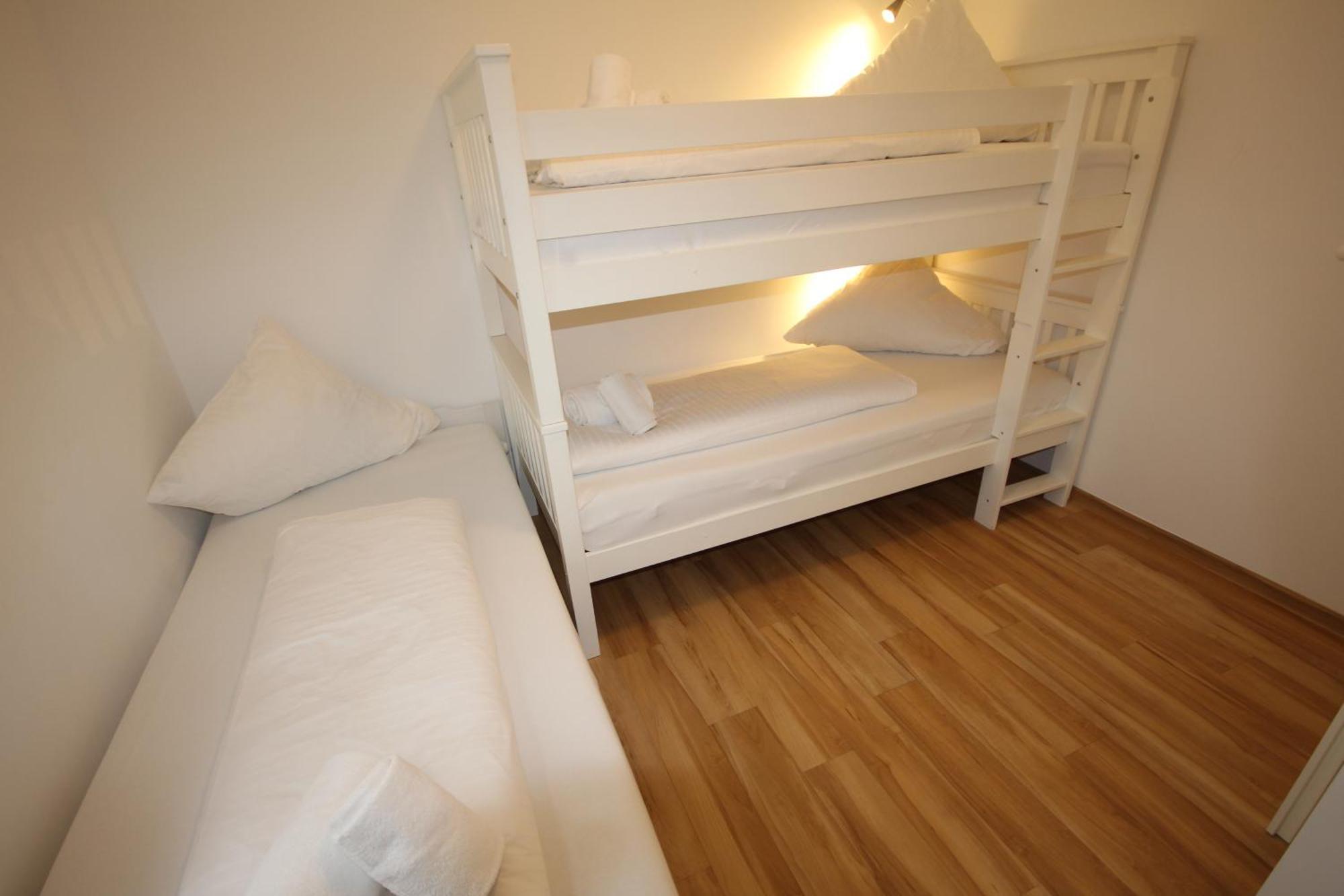 Kern Apartments روست المظهر الخارجي الصورة