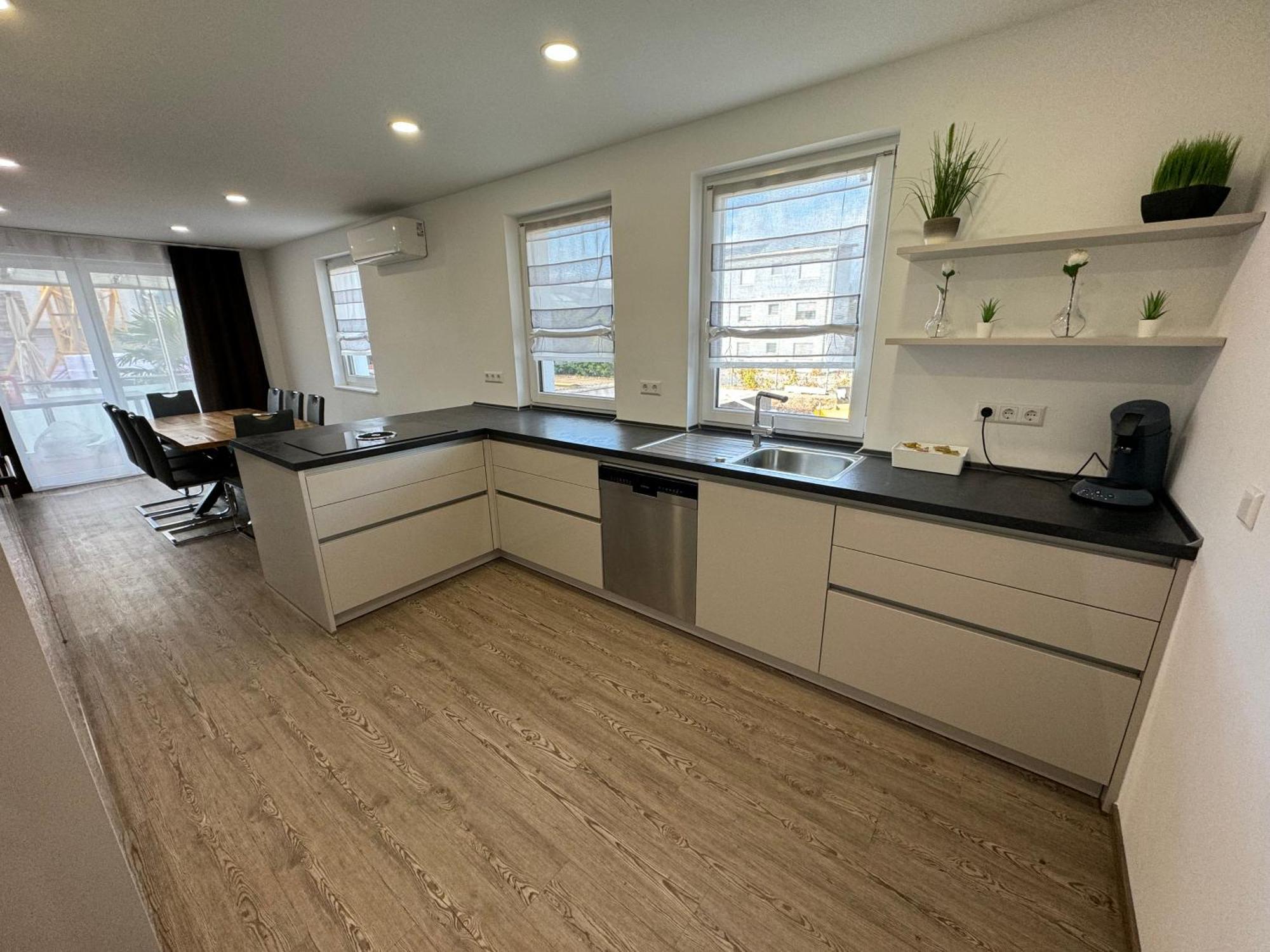 Kern Apartments روست المظهر الخارجي الصورة