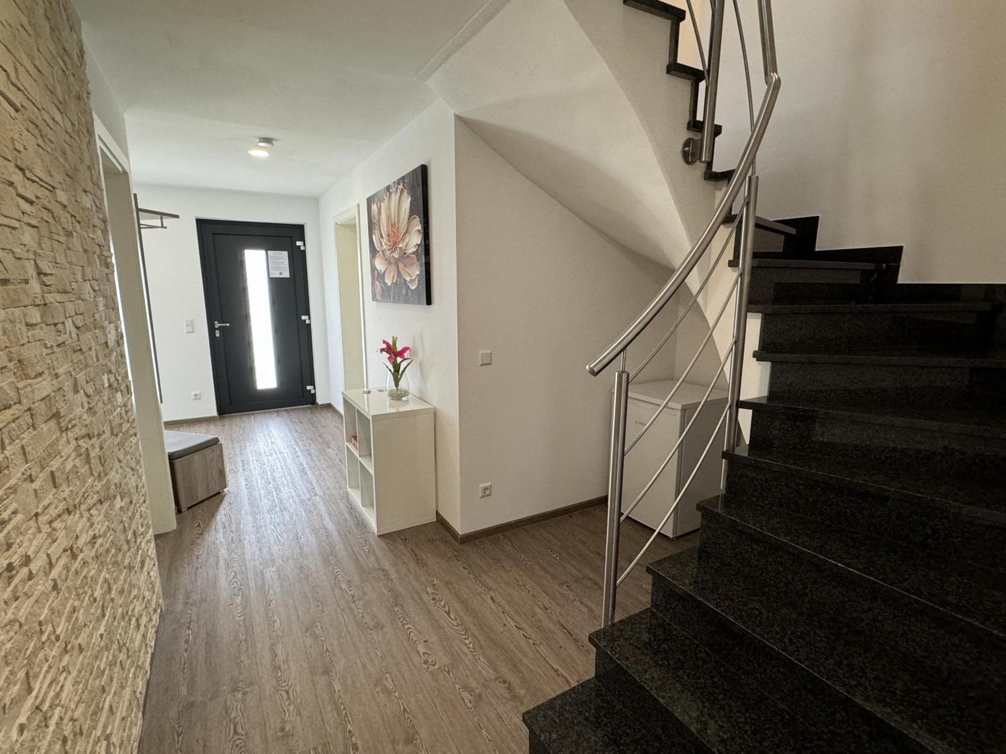 Kern Apartments روست المظهر الخارجي الصورة